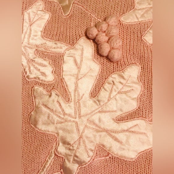 Beautiful 1960s Cervelle Leaves Grapes Motif Knit Sweater - Picture 3 of 10
